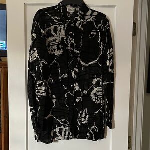 Chico's Artistic Black and White Lightweight Jacket